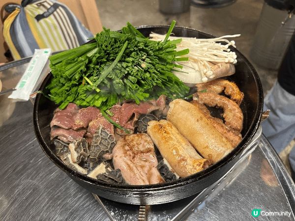 去韓國必食醬油蟹牛小腸。每次都係想回韓國的原因。