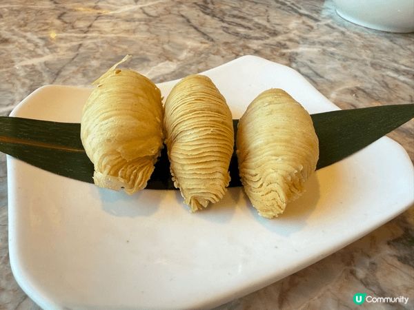 大圍圍方上陽樓下午茶、全部七五折、非常優惠、食物質素亦都不錯...