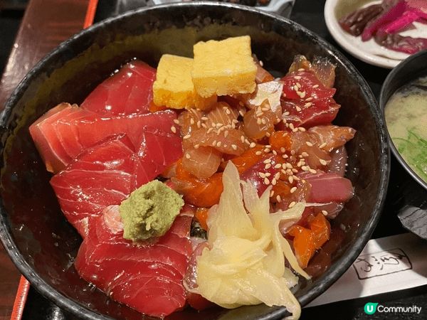 日本之行美味之選,牛柳爽嫩,丼飯好味. 令人回味無窮，又想再...