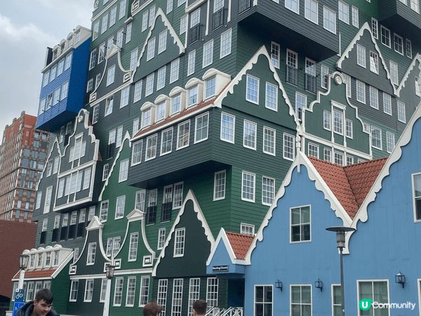 今年帶家人去荷蘭🇳🇱呢個治安出名安全的城市，由市內的河景 至...