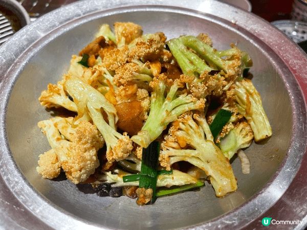 深圳會展中心京味張，片皮鴨超好吃，又便宜，於皇廷廣場裡。