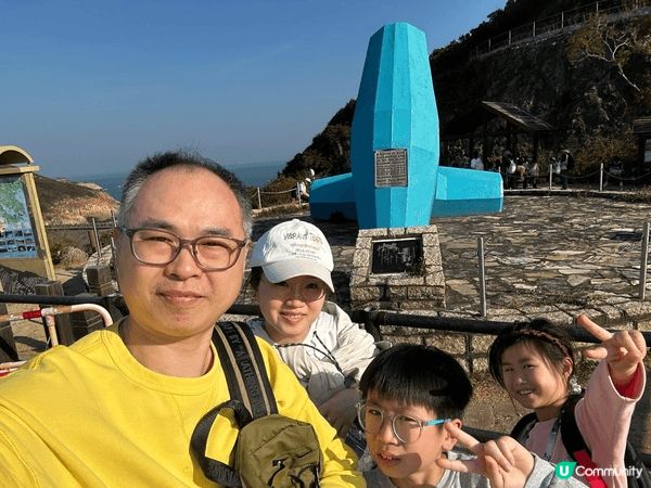 秋高氣爽加上學校假期又不是公眾假期，到萬宜水庫東壩打卡就最好...