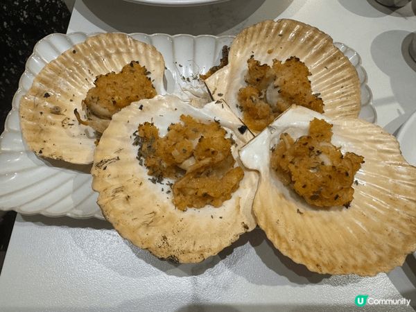 太子人氣高企cafe，食物同甜品都又靚又好食，性價比高，店員...