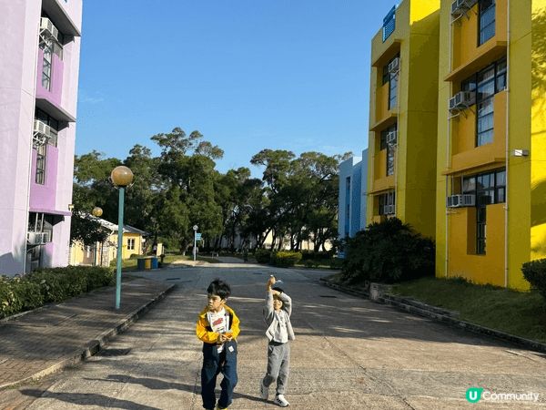 推介烏溪沙青年新村，適合親子大朋友與小朋友一齊活動，有高繩網...