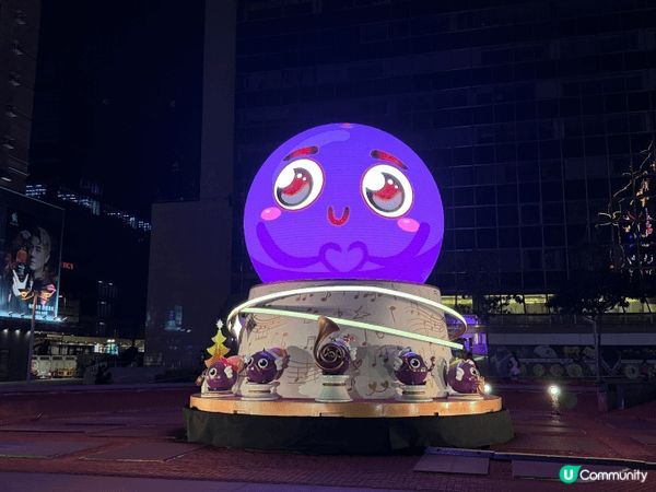 聖誕節最好影相嘅地方梗係去尖東，有得同小朋友影靚相之餘，又可...