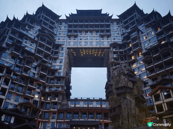 圖片分別是在湖南,新加坡以及海南三亞旅行時所攝的。