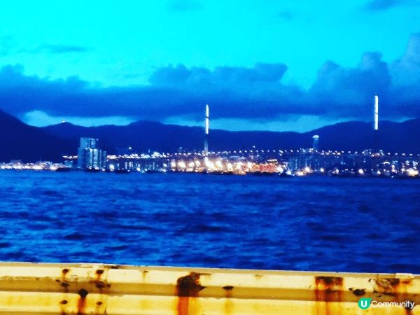 除了約埋好朋友一齊煮飯，喺港島 堅尼地城海旁 欣賞日落黃昏，...