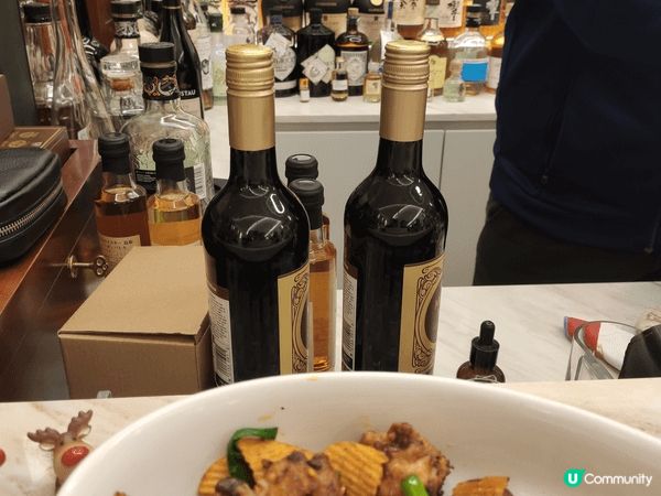 除了約埋好朋友一齊煮飯，喺港島 堅尼地城海旁 欣賞日落黃昏，...