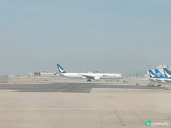 HkIA , 香港國際機場其實係一個很多打卡的熱點，有不同型...