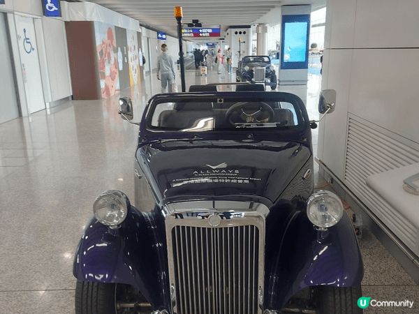 HkIA , 香港國際機場其實係一個很多打卡的熱點，有不同型...