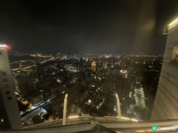 台北遠東香格里拉大飯店位於台北大安區敦化南路，鄰近台北101...