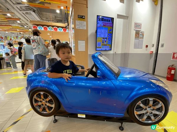 香港特色旅遊，去完彩虹邨打卡，就梗係去Namco玩車仔～