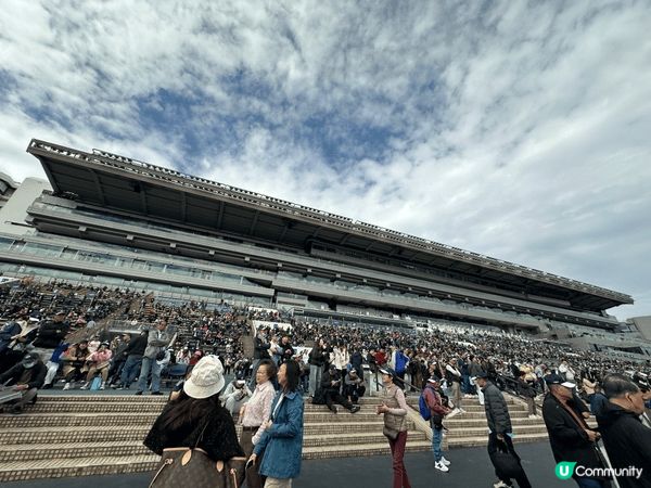 沙田馬場打卡拍照好地方，碰上世界級比賽，人頭湧湧