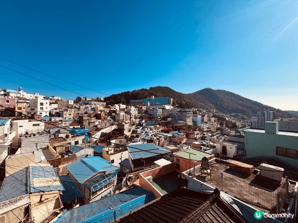 南韓小王子熱門打卡地點 甘川洞文化村 非常優美 而且有很多美...