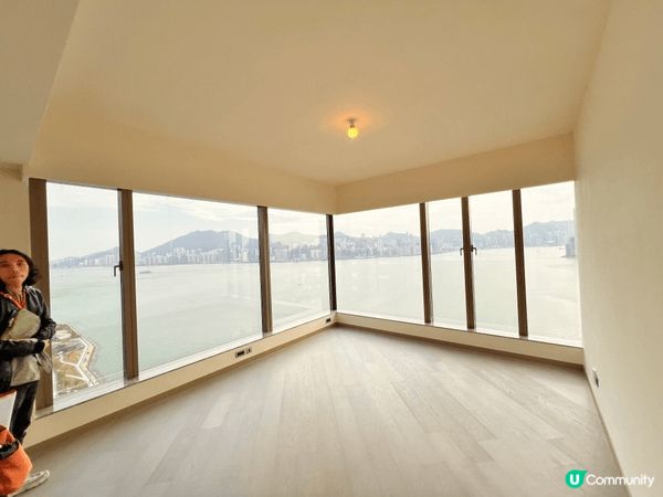 得閒去睇吓豪宅望吓靚靚海景。心情愉悅！非常寫意！