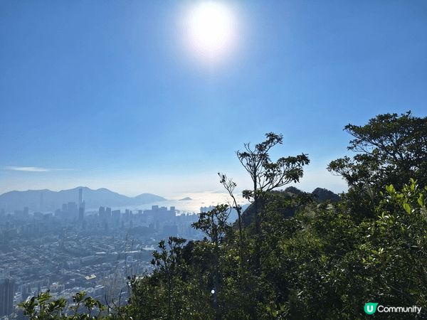 獅子山係夾公仔以外嘅好去處 可以減壓之餘又可keep fit...