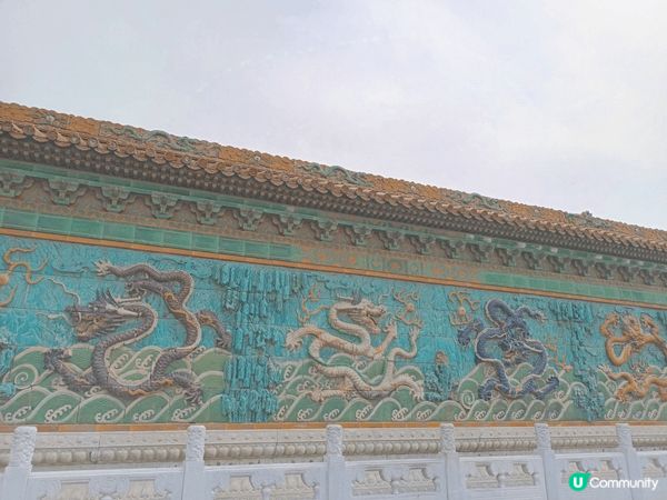 故宮是到北京旅遊的必去景點之一，而故宮中的九龍壁更是當中極具...