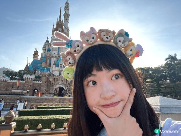 一個人玩香港迪士尼樂園，想玩什麼設施就玩什麼設施、想看什麼表...