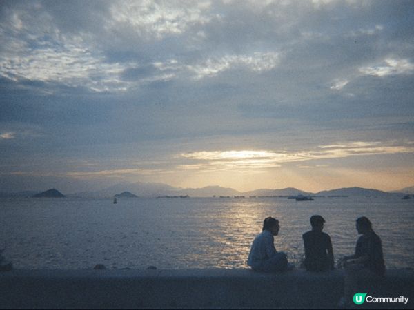 上述三幅相分別是魔鬼山、西九龍及將軍澳風物汛