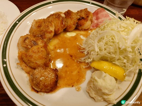 排隊都要食嘅一間位於日本東京小店，近四谷車站，圖中呢個set...