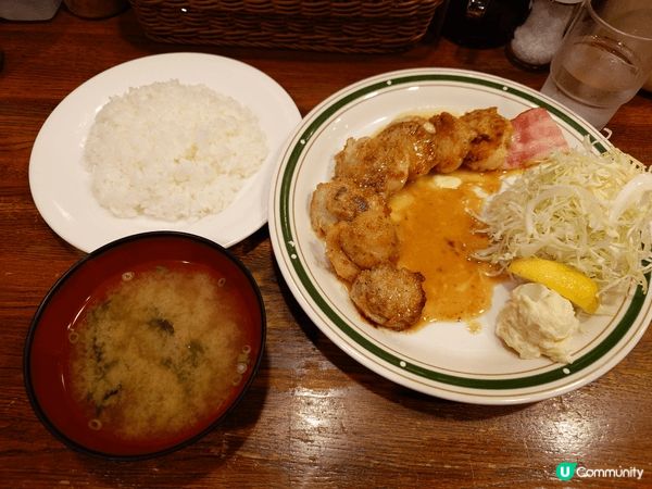 排隊都要食嘅一間位於日本東京小店，近四谷車站，圖中呢個set...