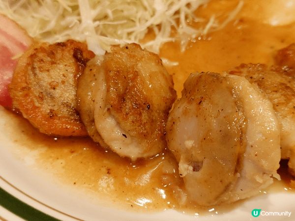排隊都要食嘅一間位於日本東京小店，近四谷車站，圖中呢個set...