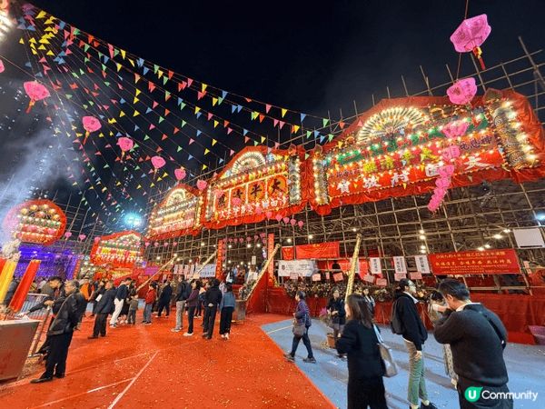 大戲棚: 用竹搭的手作建築物，之後唔知仲有冇