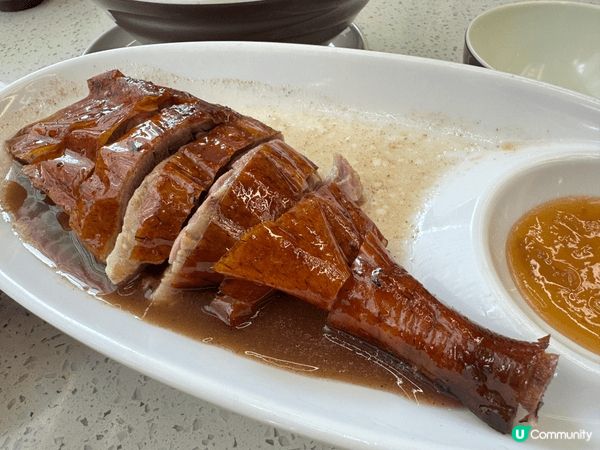 聖誕節嚟到東莞最出名既一定係燒鵝瀨，啲皮脆卜卜、糯米飯又好食...