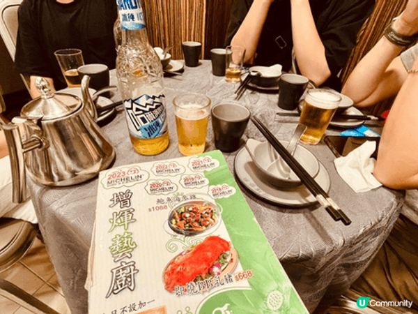 走訪香港小店覓食，穿過橫街小路，尋找本土好去處