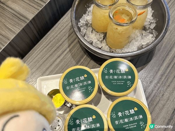 高雄之旅，有特色嘅麻辣火鍋，夜市有好出名嘅天使雞扒