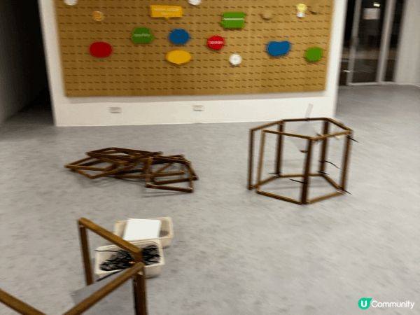 香港好去處當然有我地既廸士尼公園，身為父母要帶小朋友放電，見...