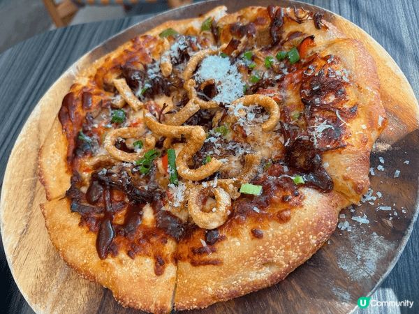 超足料的pizza 脆香