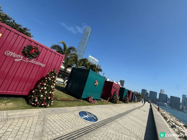 西九海濱長廊已經變咗身，除咗有好多小食店之外仲可以用來打卡，...