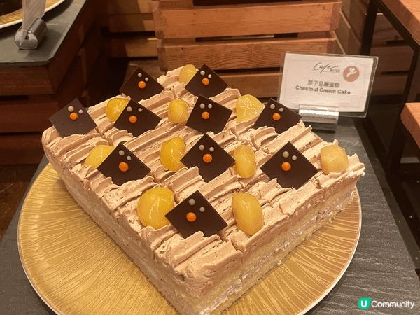 Marco Polo 咖啡廳自助晚餐款式多樣，讓人目不暇給。...
