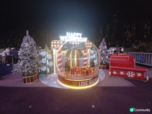 聖誕燈飾，本港特色；集體回憶，似曾相識；保留給力，好好珍惜。...