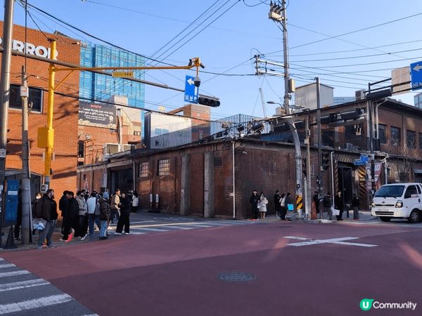 韓國嘅冬天即使唔落雪都好舒服， 最最最最重要嘅係而家可以去滑...