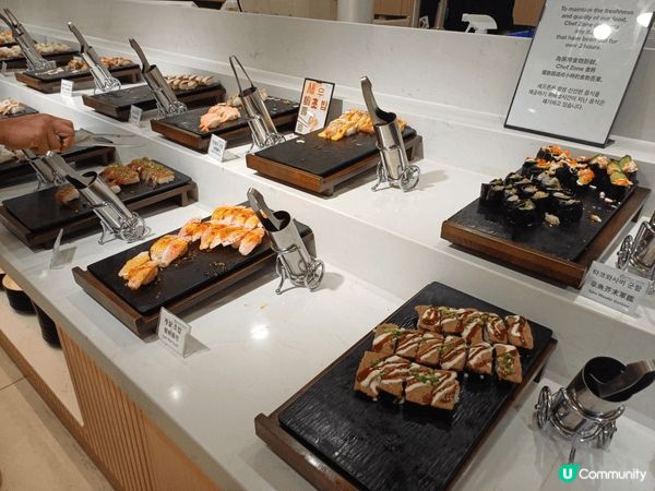 推介Chef Zone，韓式自助餐廳，地方非常寬敞，超過10...