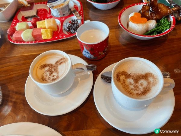 今年收到一份驚喜禮物🎁— 迪士尼度假區住宿券😍