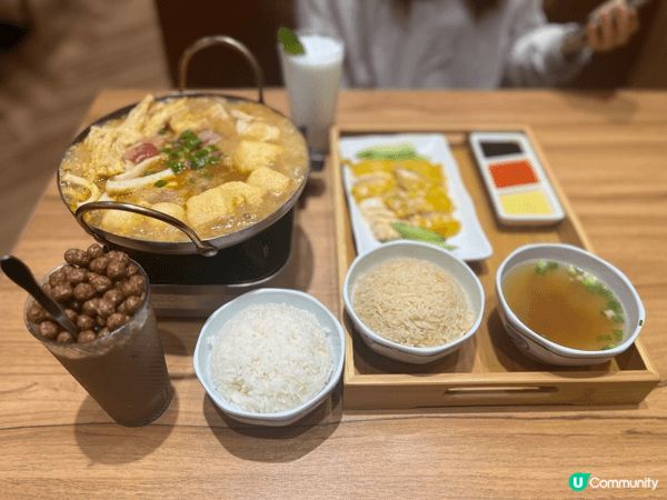 炮台山之最！有沙爹牛鍋同海南雞飯食，仲要啲特飲都好好飲，最鍾...