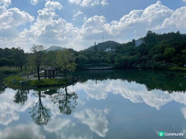 走進中山古香林公園，彷彿進入了一個詩意的世外桃源。這裡有百年...