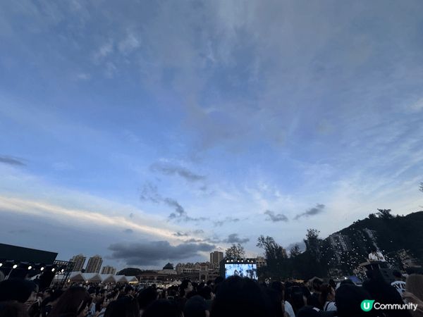 The next wave真係好有feel，有自己仲意嘅歌手...