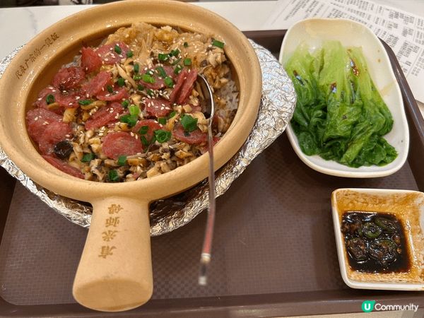 呢間日本餐廳出名定食，呢兩個餐，豬軟骨定食及吉列滑蛋豬扒定食...