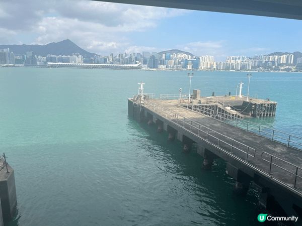 東岸板道，新的地標好去處，可以望住海邊跑步，還有單車可以租嚟...