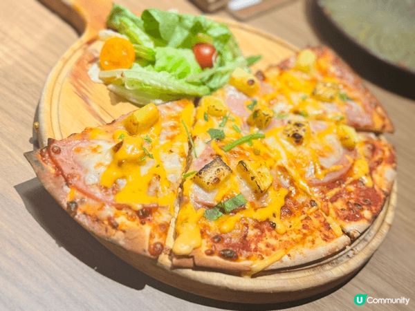 小小嘅墨西哥餐廳好有外國小木屋嘅感覺，嚟呢度有美食同 liv...