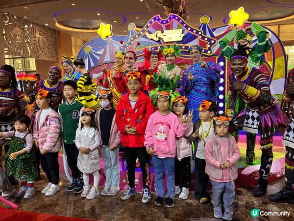 珠海長隆海洋王國，除了海洋生物，還有有馬戲表演，小朋友可以獲...