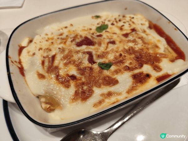 呢間嘢無論係甜品定係main course一樣咁出色， 不過...