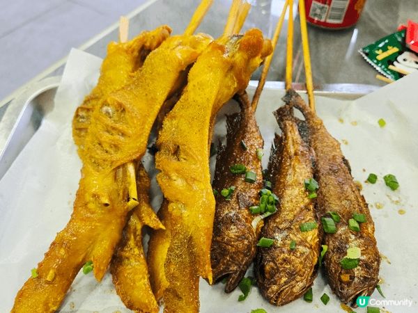 尚烤佳燒烤:  香脆雞翼, 味道咸而不膩, 雖然肉質有少少乾...