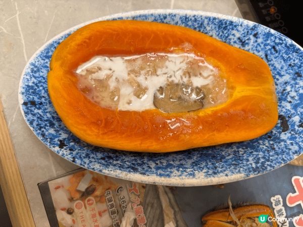 第一次去有海鮮火鍋嘅餐廳打邊爐🍲呢間真係好食😋好多海鮮俾我哋...
