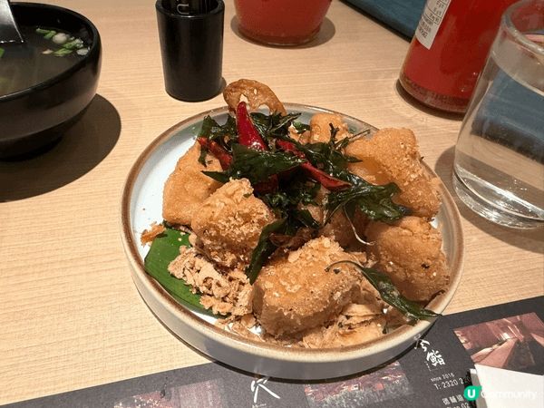 呢間係南昌站上蓋商場的一間越南餐廳，見有優惠就叫左豬頸肉米子...