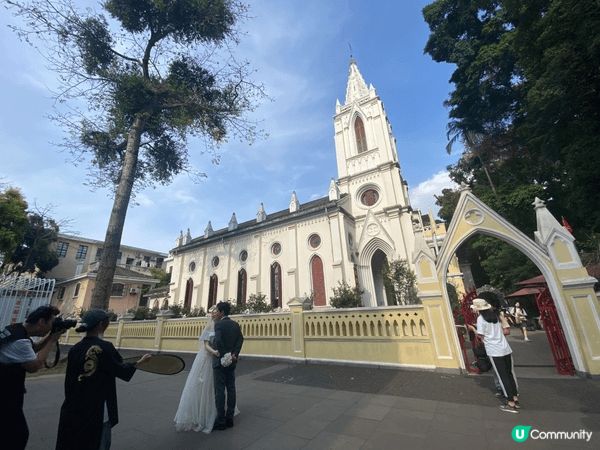 廣州荔灣區的沙面島 ，令我恍似置身於上個世紀末的英法租界國度...